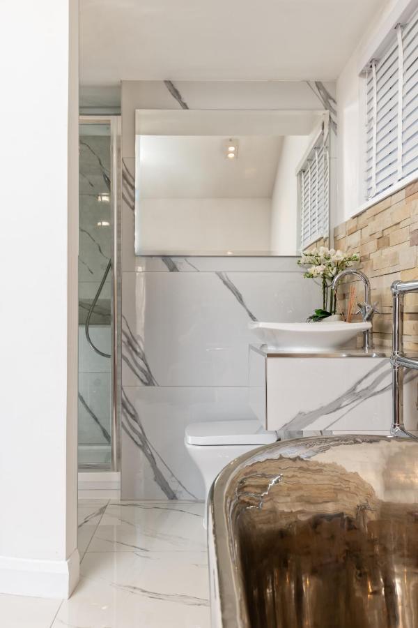 Relax In Super Size Copper Tub - 2 Bedroom Villa Inverness Luaran gambar